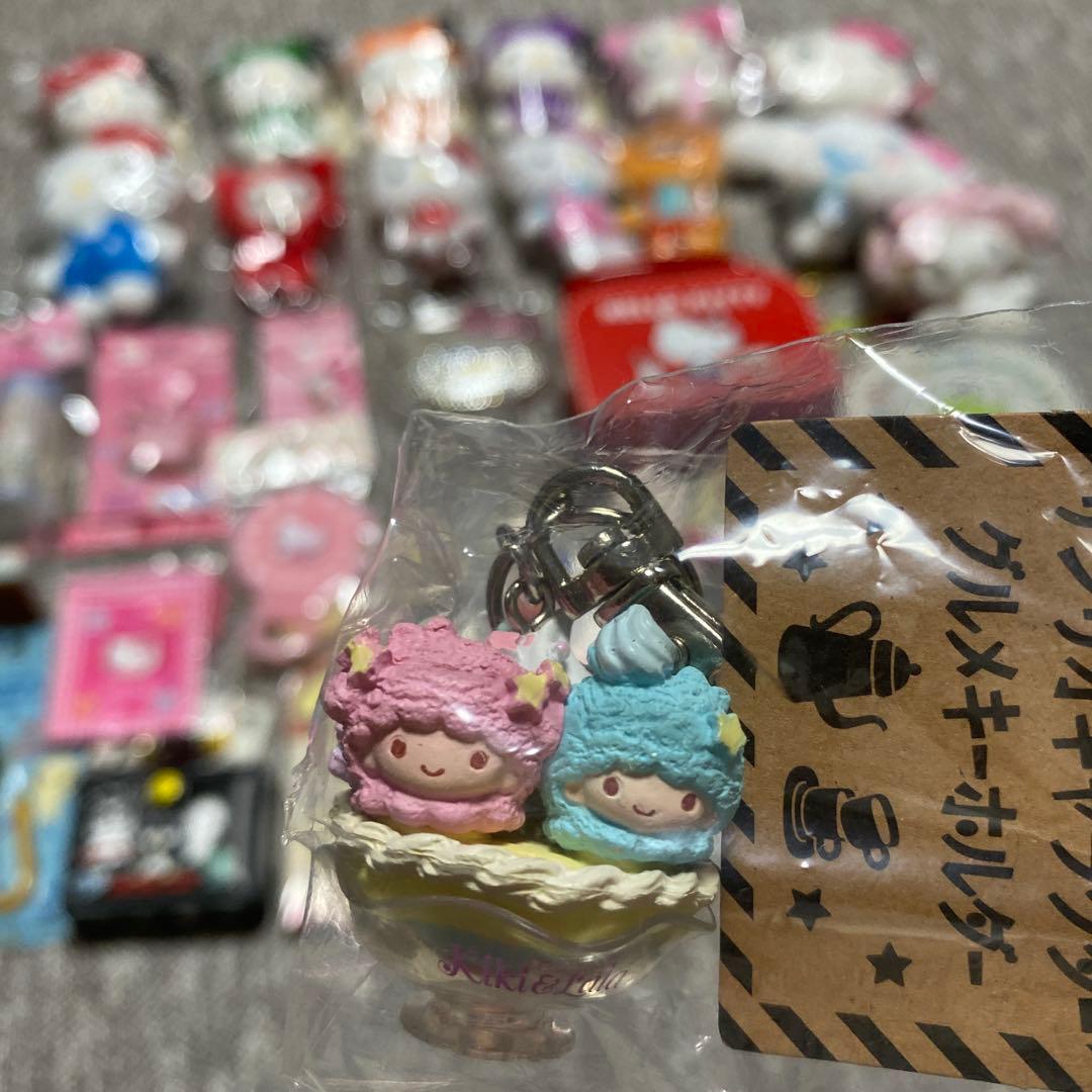 Sanrio キティ　ばつ丸　キキララ　マイメロ シナモロール グッズセット