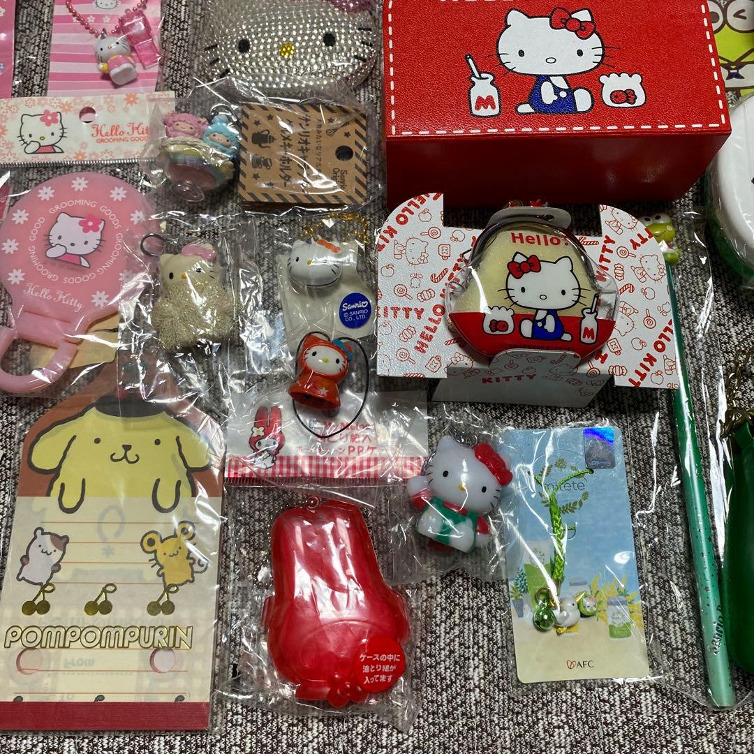 Sanrio キティ　ばつ丸　キキララ　マイメロ シナモロール グッズセット