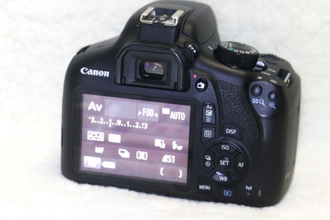 ⭐️完動美品⭐️ Canon キヤノン EOS Kiss X80 ボディ