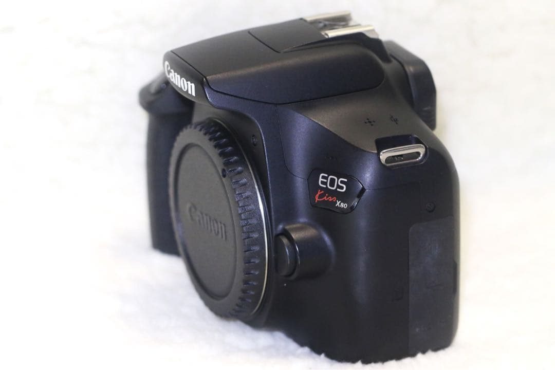 ⭐️完動美品⭐️ Canon キヤノン EOS Kiss X80 ボディ
