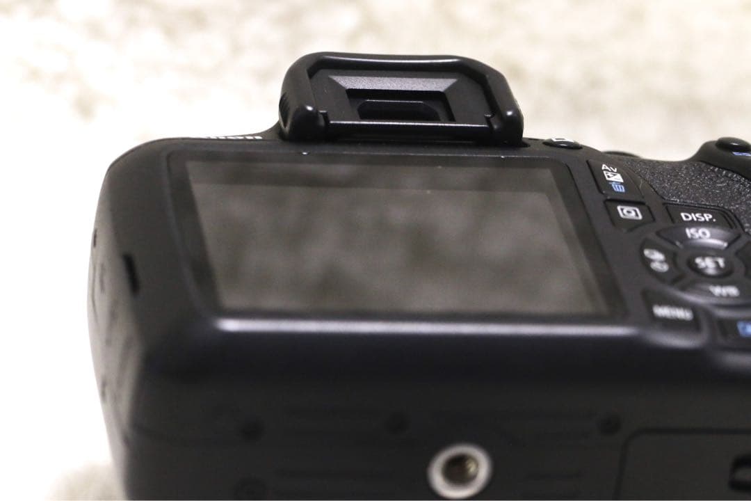 ⭐️完動美品⭐️ Canon キヤノン EOS Kiss X80 ボディ