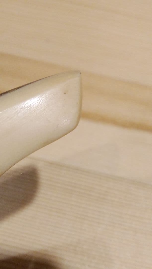 【貴重な素材】三線用バチ 黒と白のツートンカラー