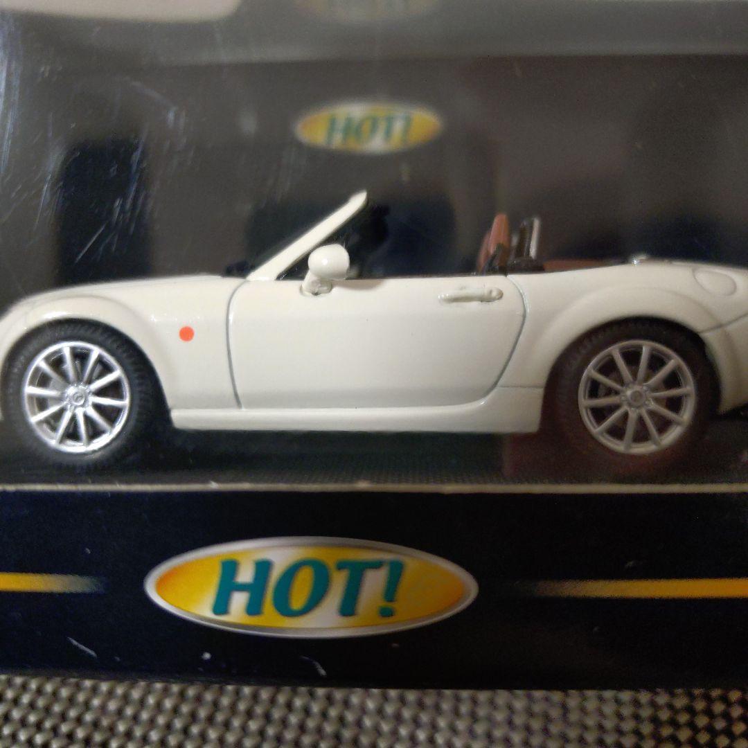 EBBRO マツダ ロードスター 2005 マーブルホワイト