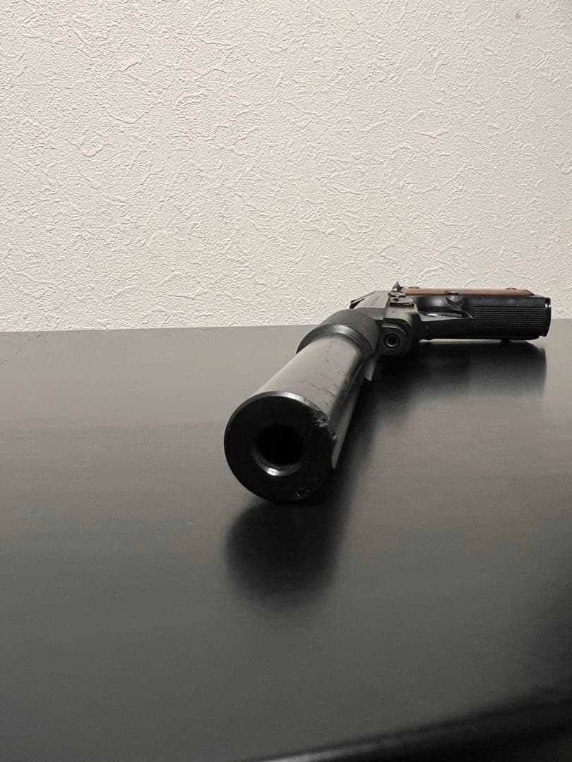 YSC MODEL 93R-AP ガスガン サプレッサー付き