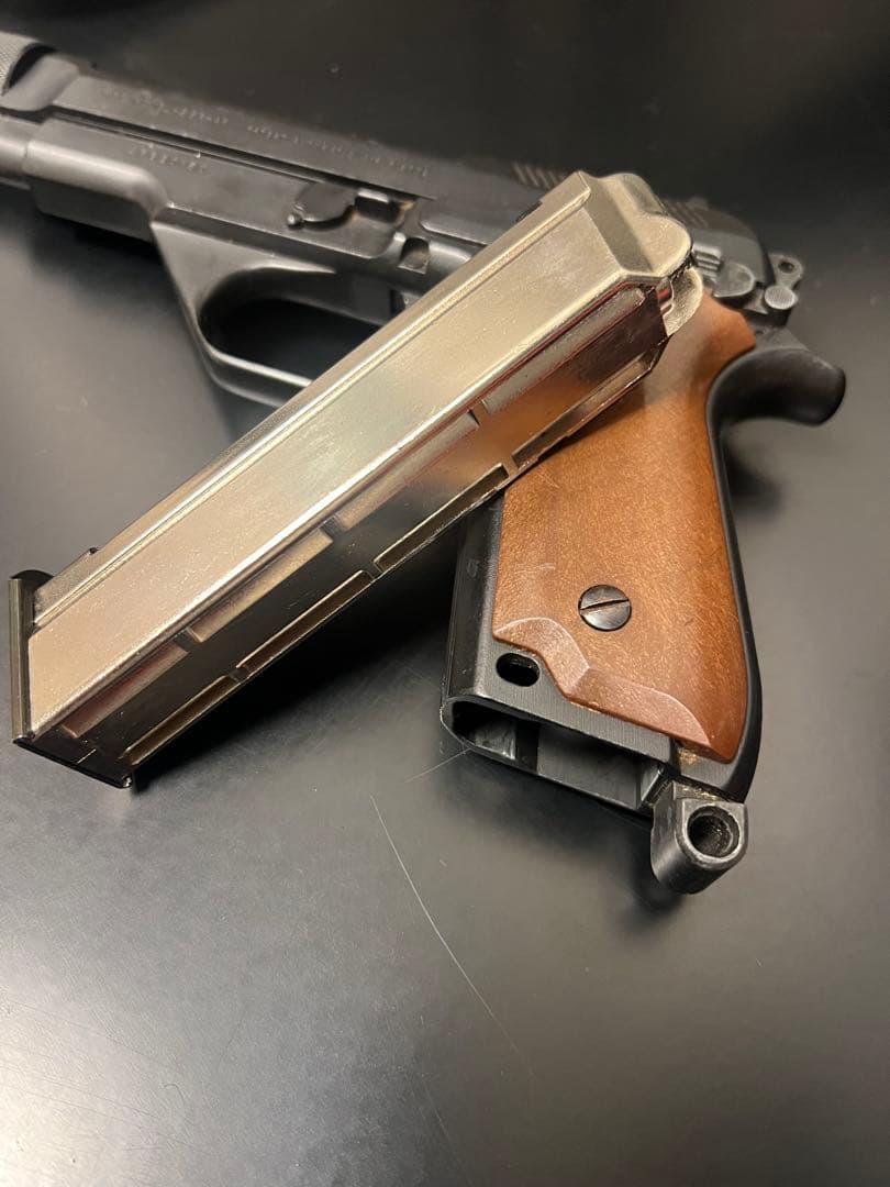 YSC MODEL 93R-AP ガスガン サプレッサー付き