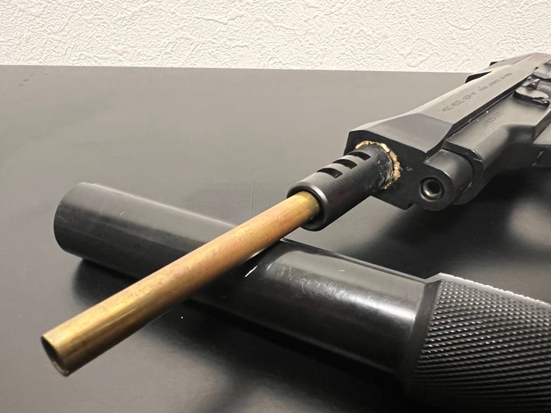 YSC MODEL 93R-AP ガスガン サプレッサー付き