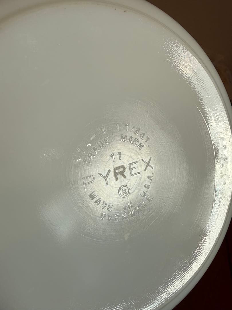 【柄揃い】PYREX パイレックス ボウル＆キャセロール 4点 USA