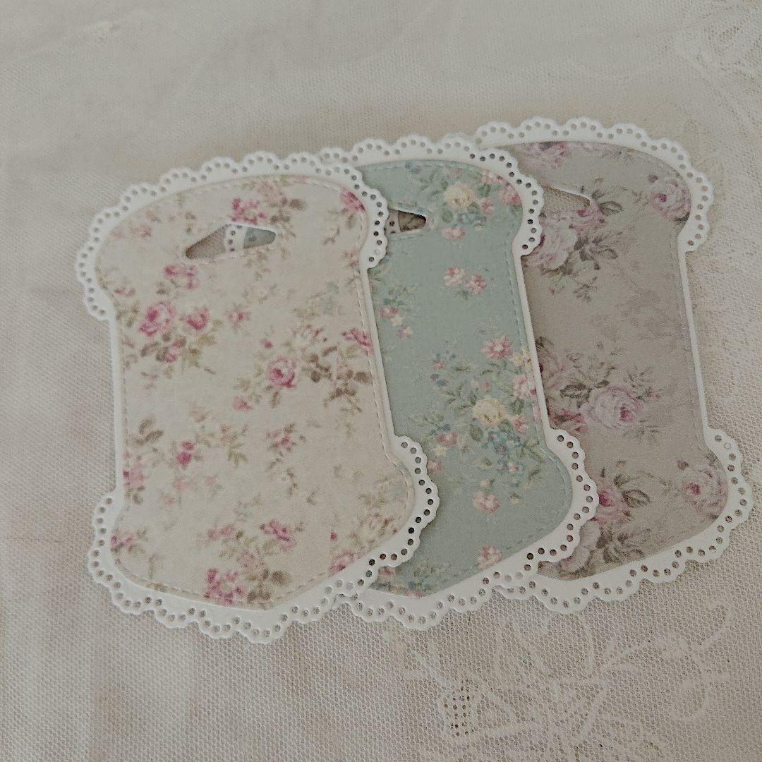 327    ＊糸巻き台紙     小花柄