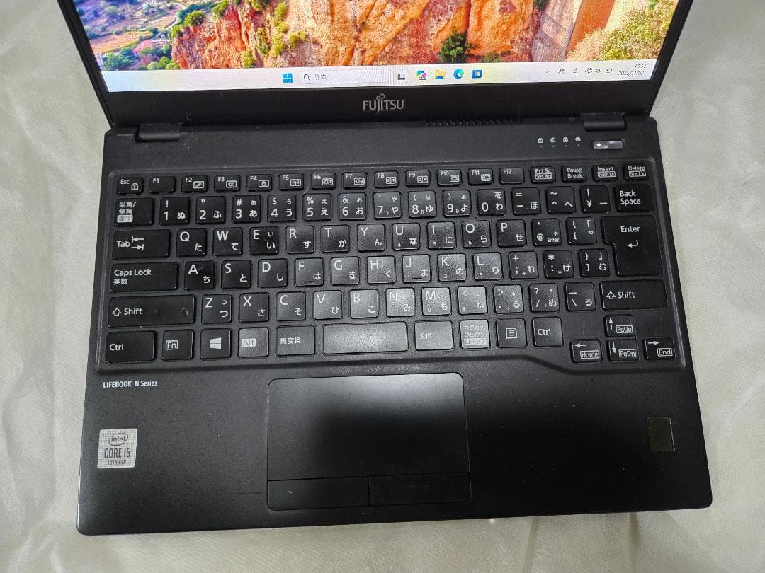 富士通 LIFEBOOK U9310/D i5 8GB 512GB LTE