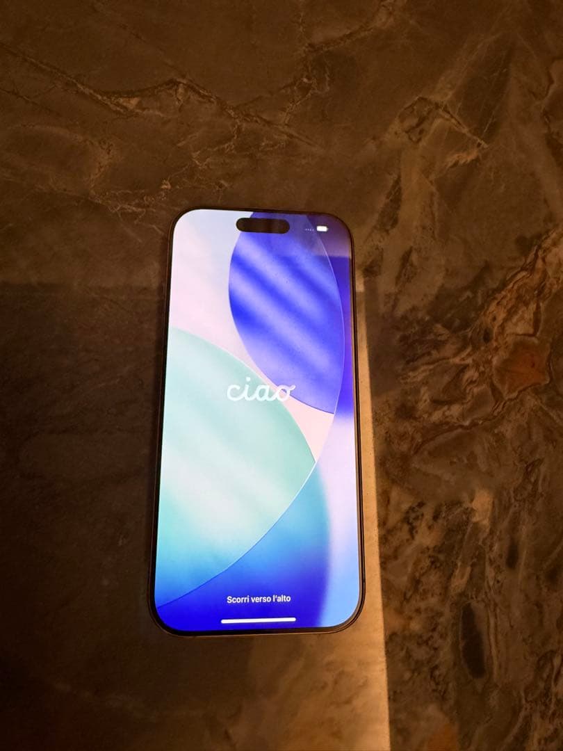 Apple iPhone16pro 256GB SIMロックなし