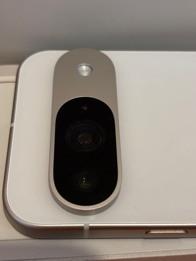 美品 Google Pixel 9 ポーセリン 128GB