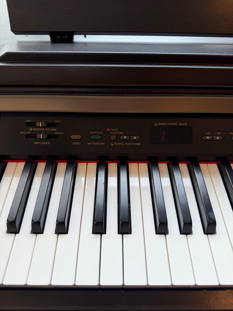 YAMAHA クラビノーバ　CLP-120 電子ピアノ　【現地引取り】