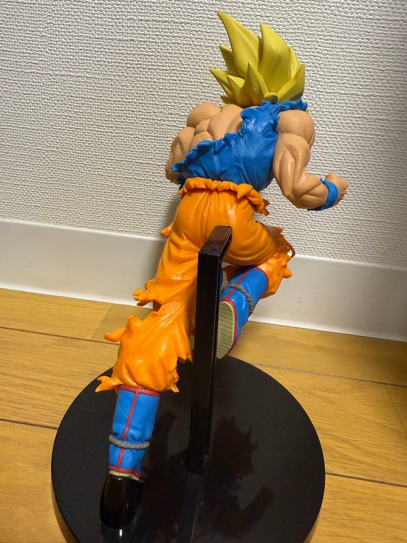 ドラゴンボール ジャンプ50周年 アニバーサリー 孫悟空 フィギュア