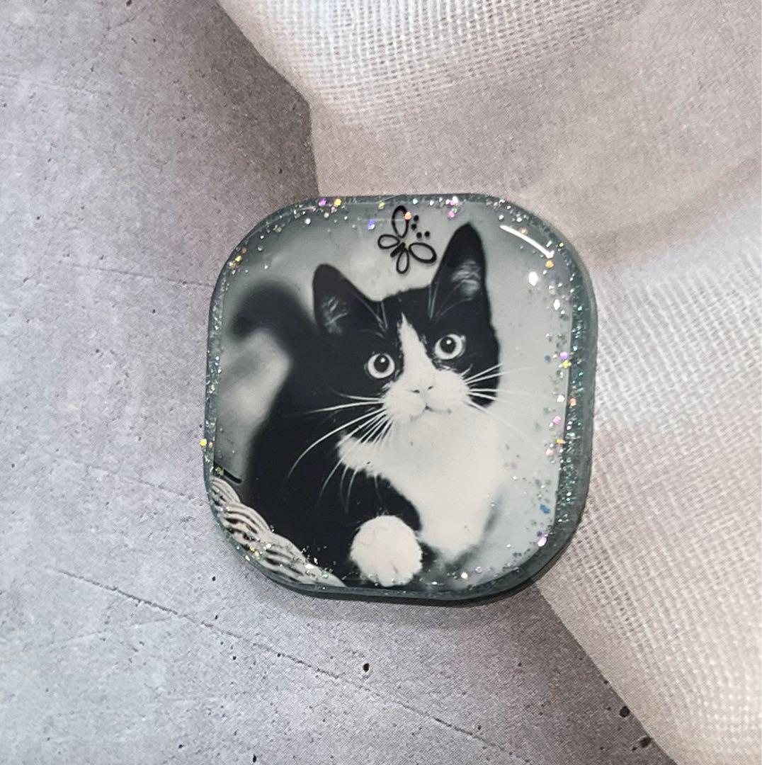 感謝価格(ㅅ´꒳` )ハチワレ猫ちゃん レジンヘアゴム