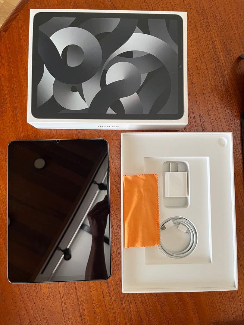 256GB iPad Air（第5世代）スペースグレー + キーボード+ ペン