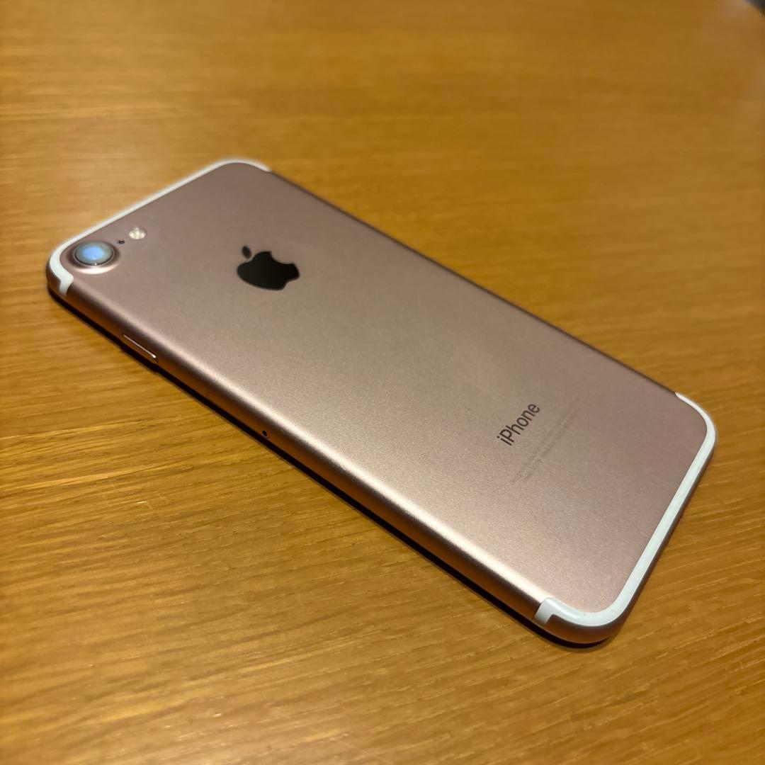 iPhone 7 32G バッテリー最大容量93% SIMフリー Zaki