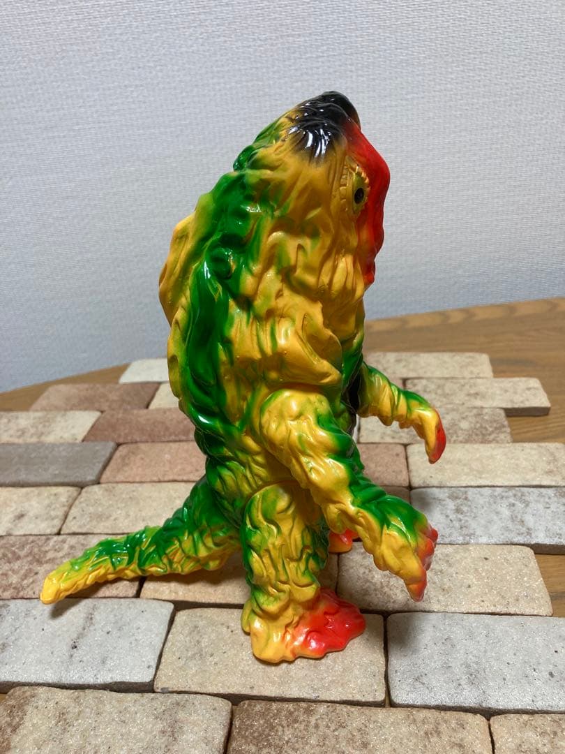 ブルマァク復刻ヘドラ金目レトロ