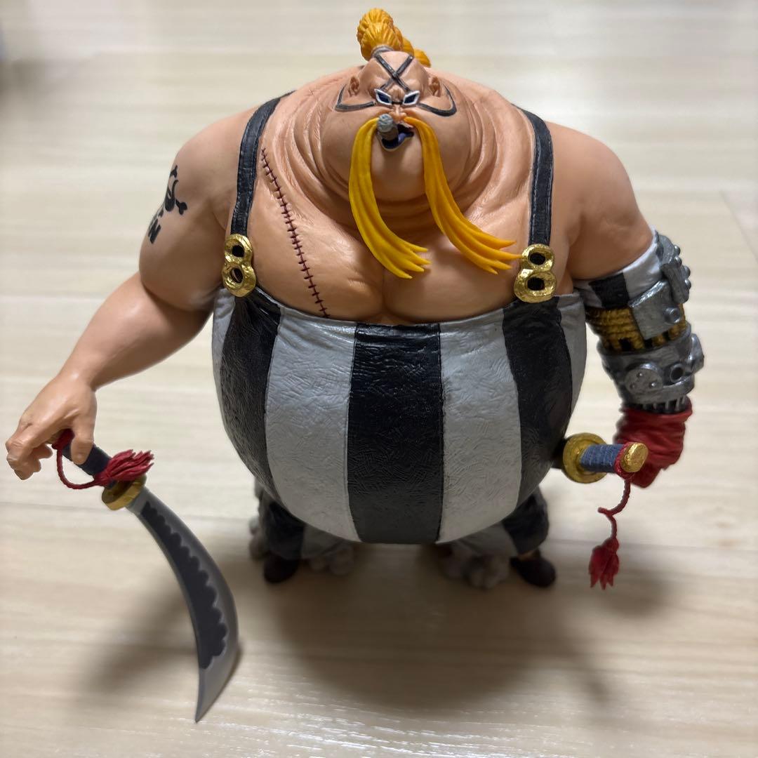 ワンピース クイーン フィギュアセット　一番くじ