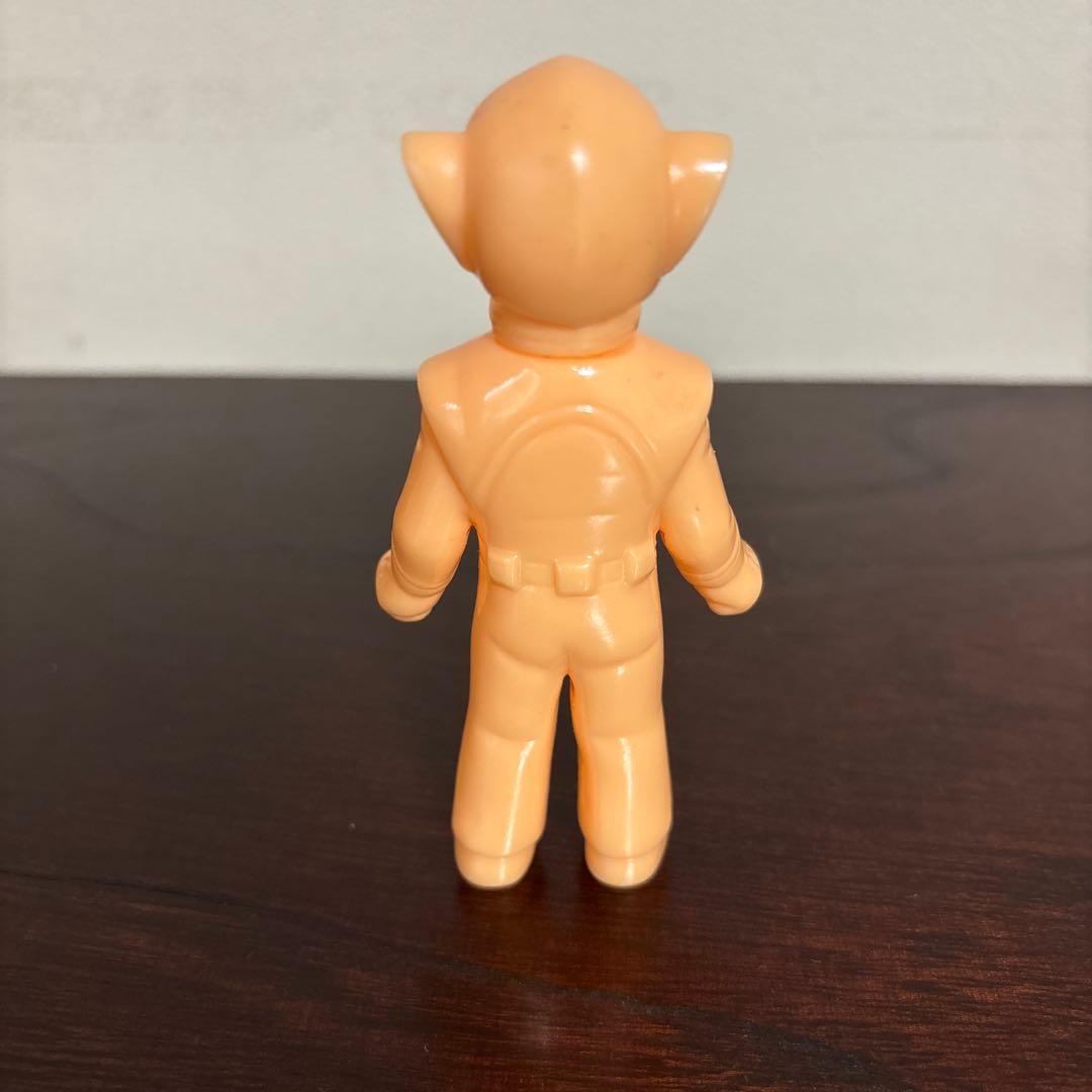 M1号 ブルマァク　怪獣シリーズ　　ウルトラQ 未塗装　ソフビ