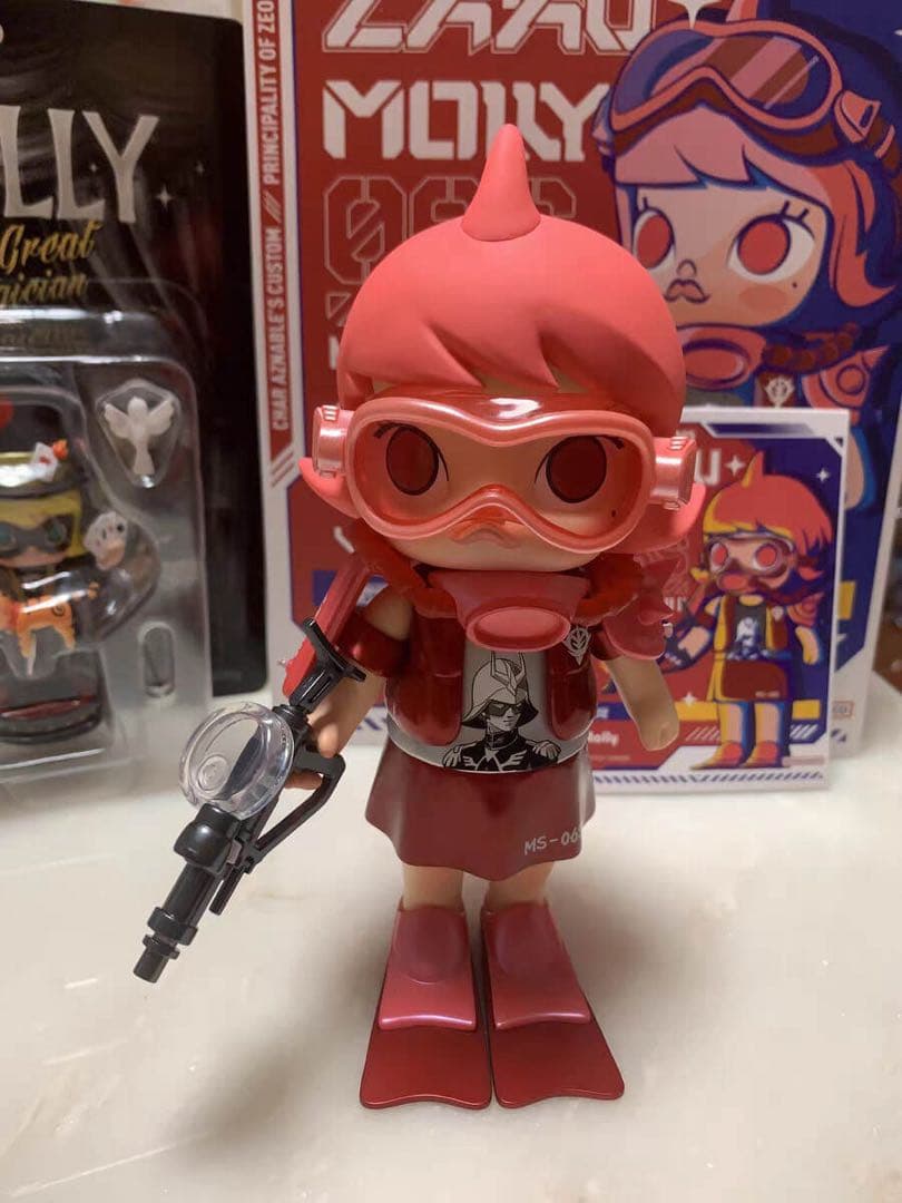 POP MART ZAKU Molly ポップマート ザク モリー