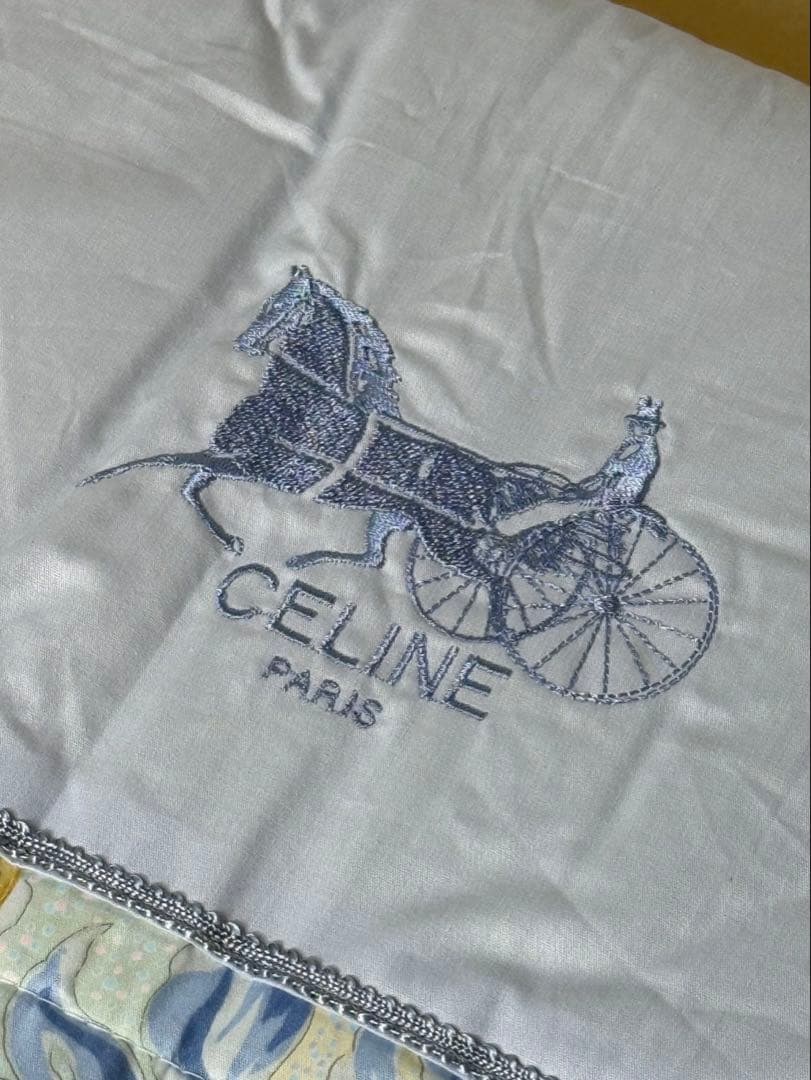 セリーヌ（CELINE）　羊毛掛け布団　肌布団　シングル