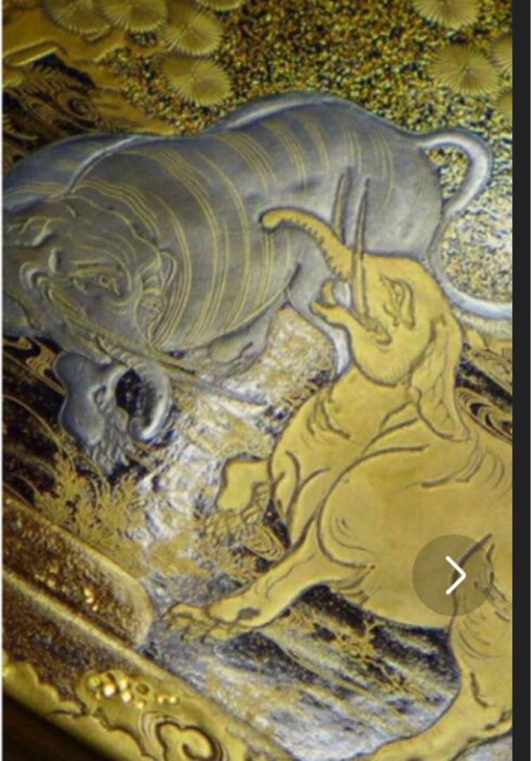 ❶【特別出品】大名道具　虎に像　筍掘り紋様　蒔絵　野弁当　提げ重　（箱付）