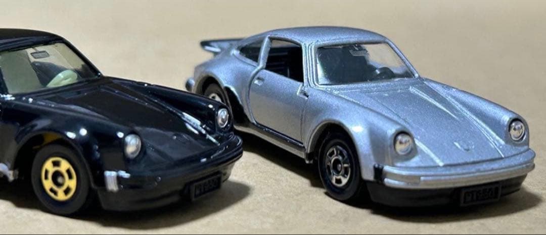 日本製 トミカ ポルシェ930ターボ 2台セット