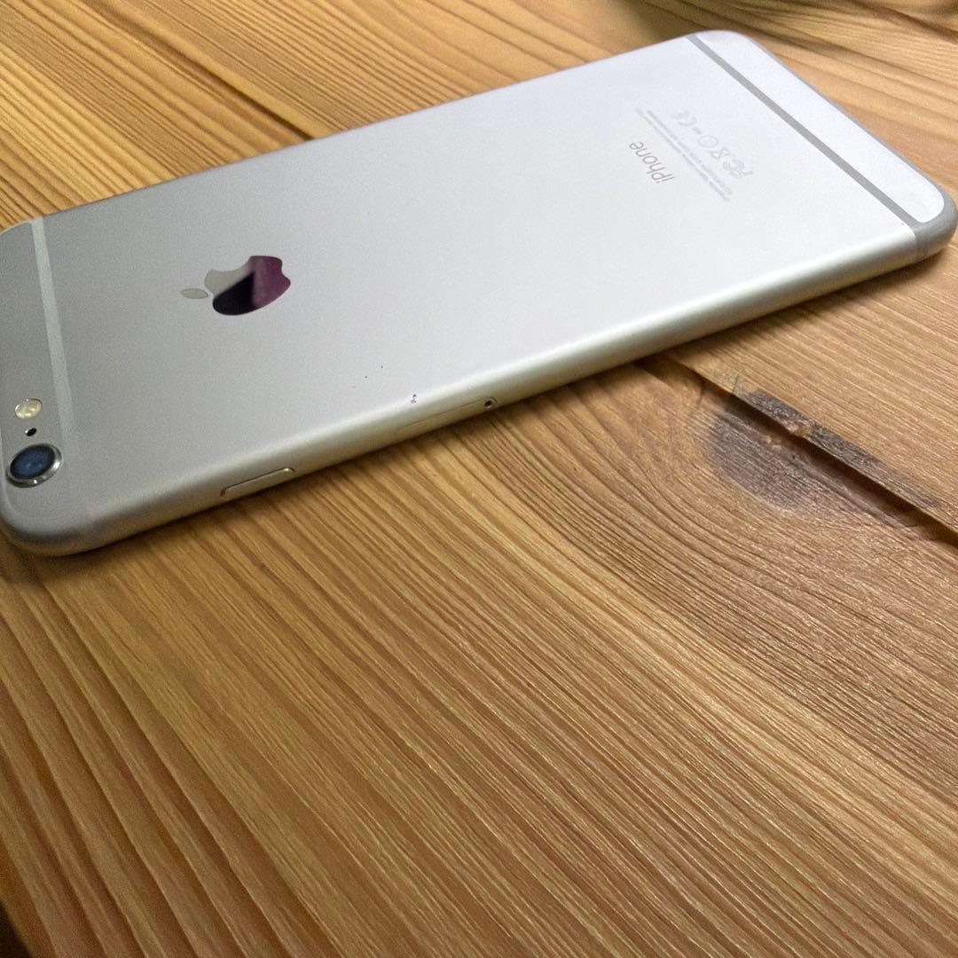 iPhone6Plus 64GB シルバーMGAJ2J/A バッテリー82%