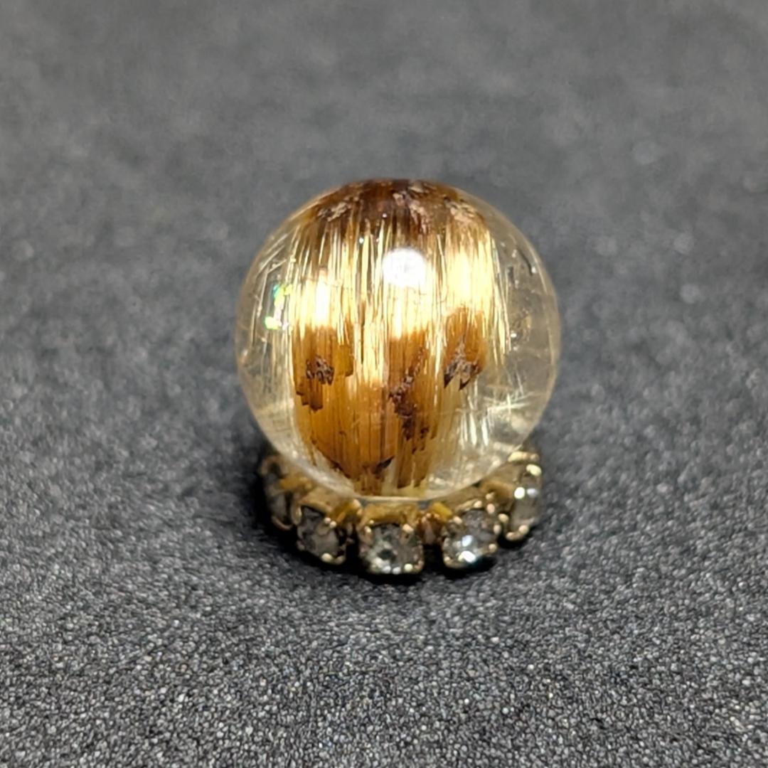 シャトヤンシー効果が出ている キャッツアイルチルクォーツ 8ミリ 粒売り 一点物