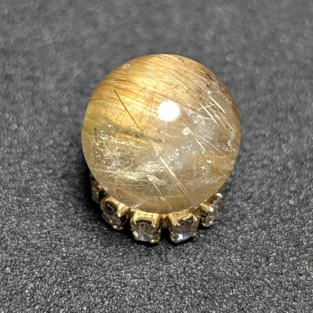 シャトヤンシー効果が出ている キャッツアイルチルクォーツ 8ミリ 粒売り 一点物