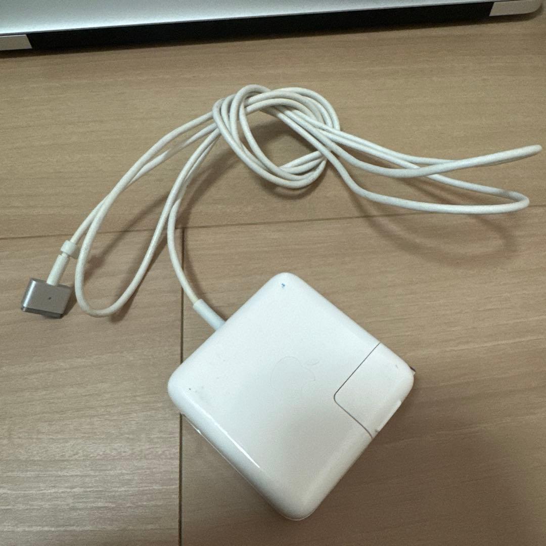 MacBookAir A1466 Core-i5 バッテリー良好