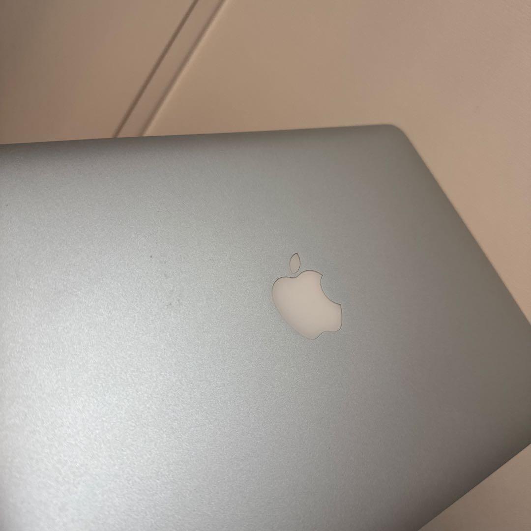 MacBookAir A1466 Core-i5 バッテリー良好