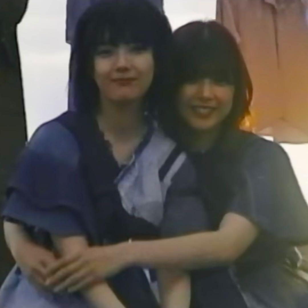 櫻坂46 MV使用モデル　京セラ SAMURAI HI8