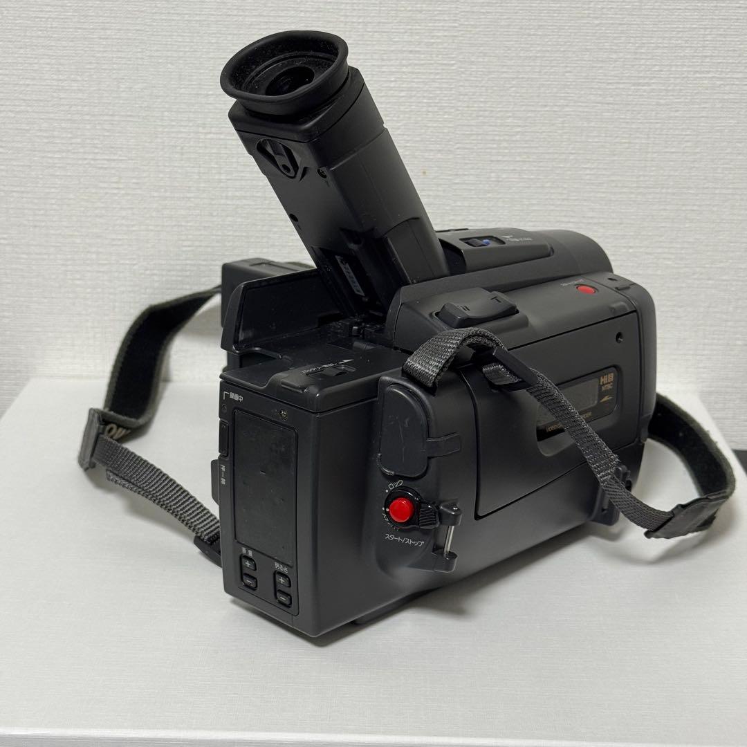 櫻坂46 MV使用モデル　京セラ SAMURAI HI8