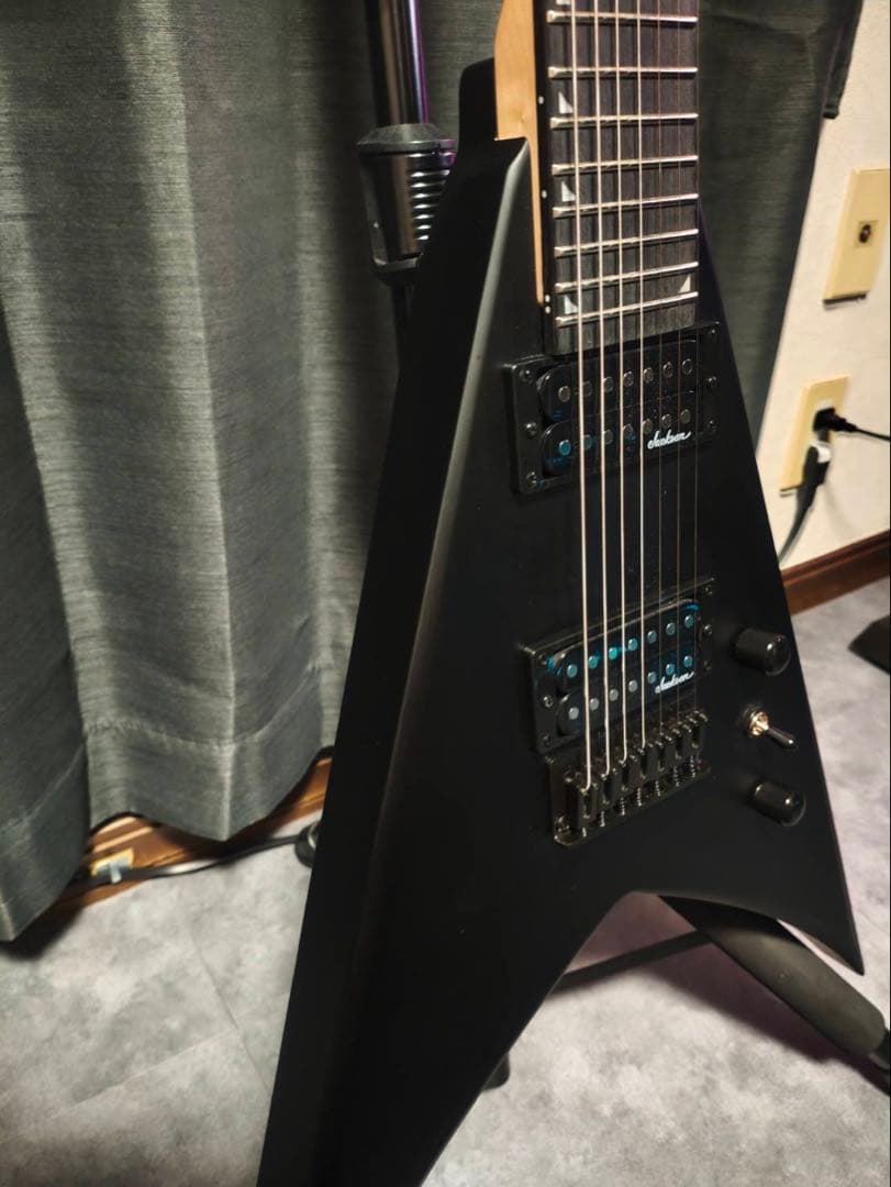 ギター JACKSON JS Series King V JS22-7 KV HT