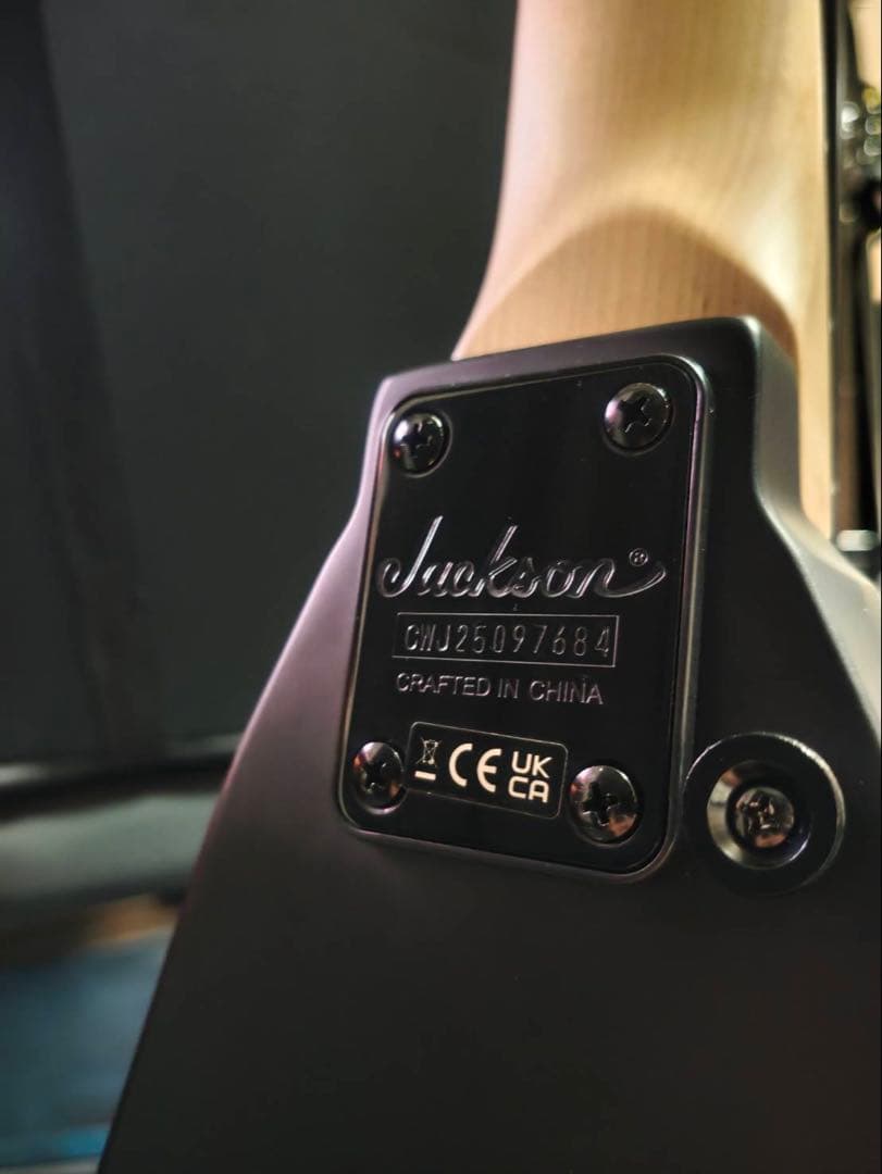 ギター JACKSON JS Series King V JS22-7 KV HT