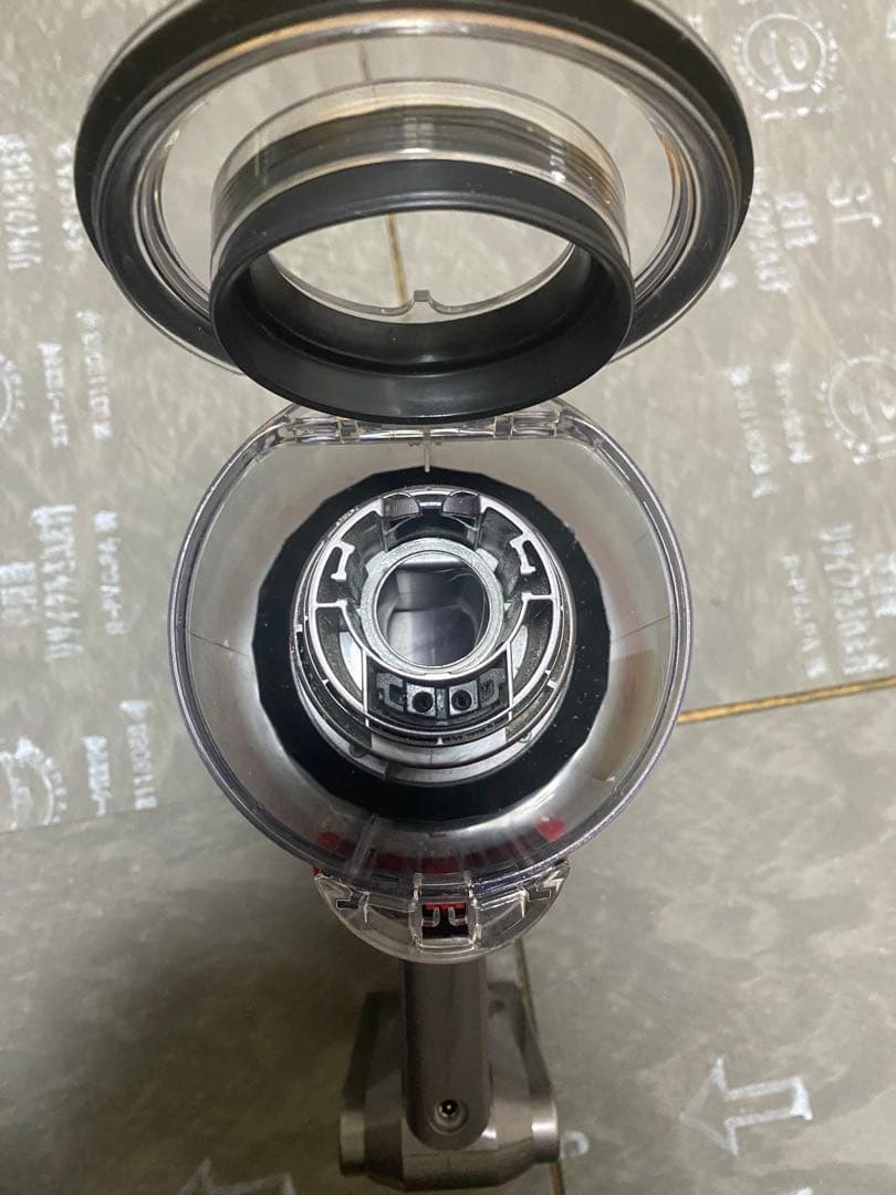 ☆お鉄君☆ダイソン V10 SV12 稼動品