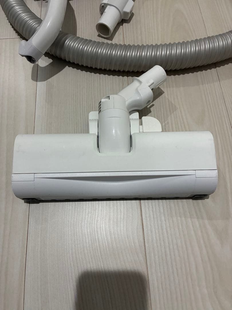 Panasonic 紙パック式掃除機 MC-JP860K-W 軽量 コンセント式