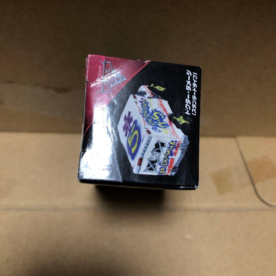 カーズ　トミカ　 C-39 ドクターダメージ
