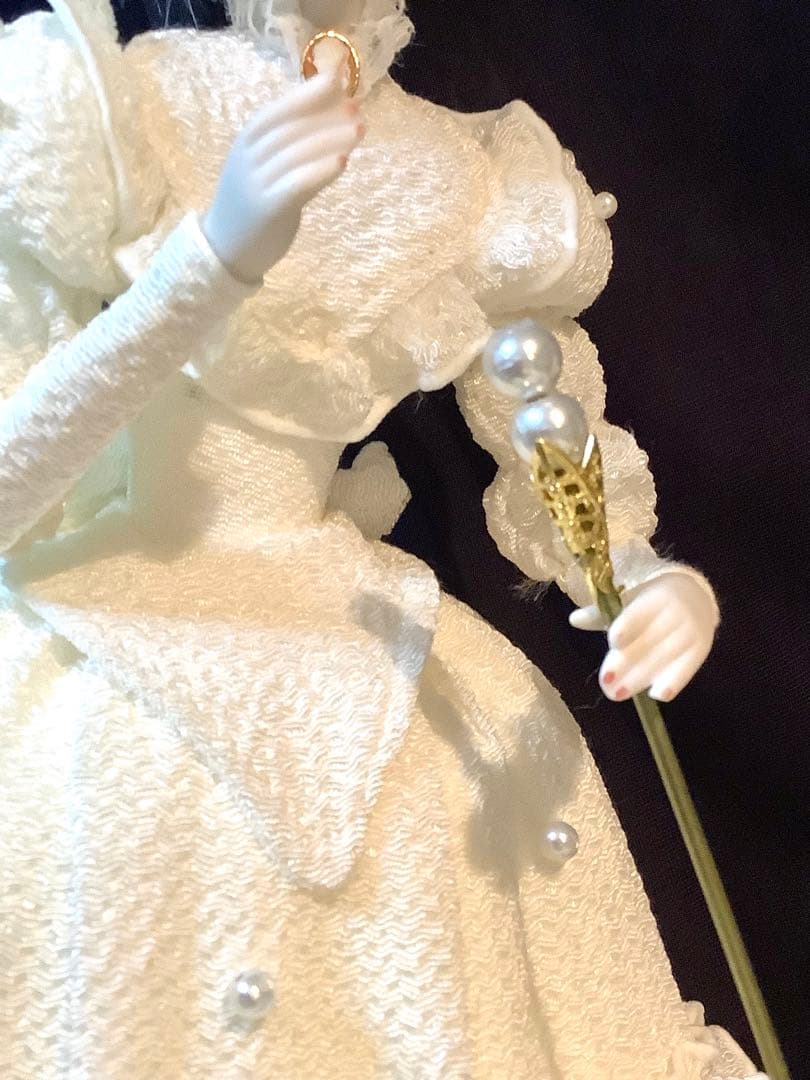 Biscuit Roman / スキヨ人形 白い縮緬ドレスの貴婦人 リボン印