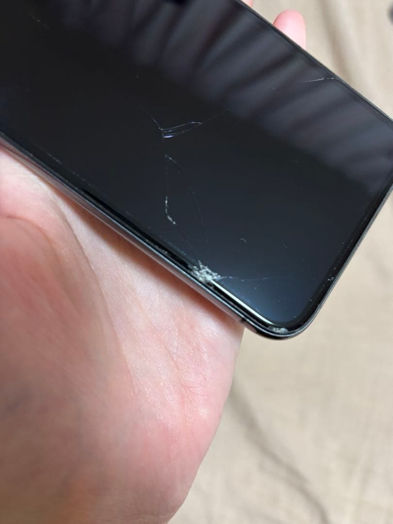 iPhoneX スペースグレー　画面割れあり