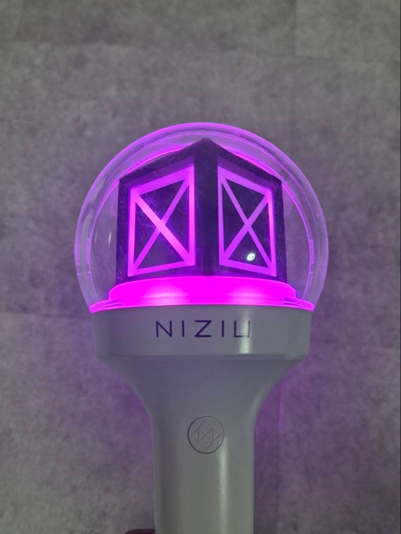 NiziU ペンライト 動作品 公式グッズ オフィシャルライトスティック