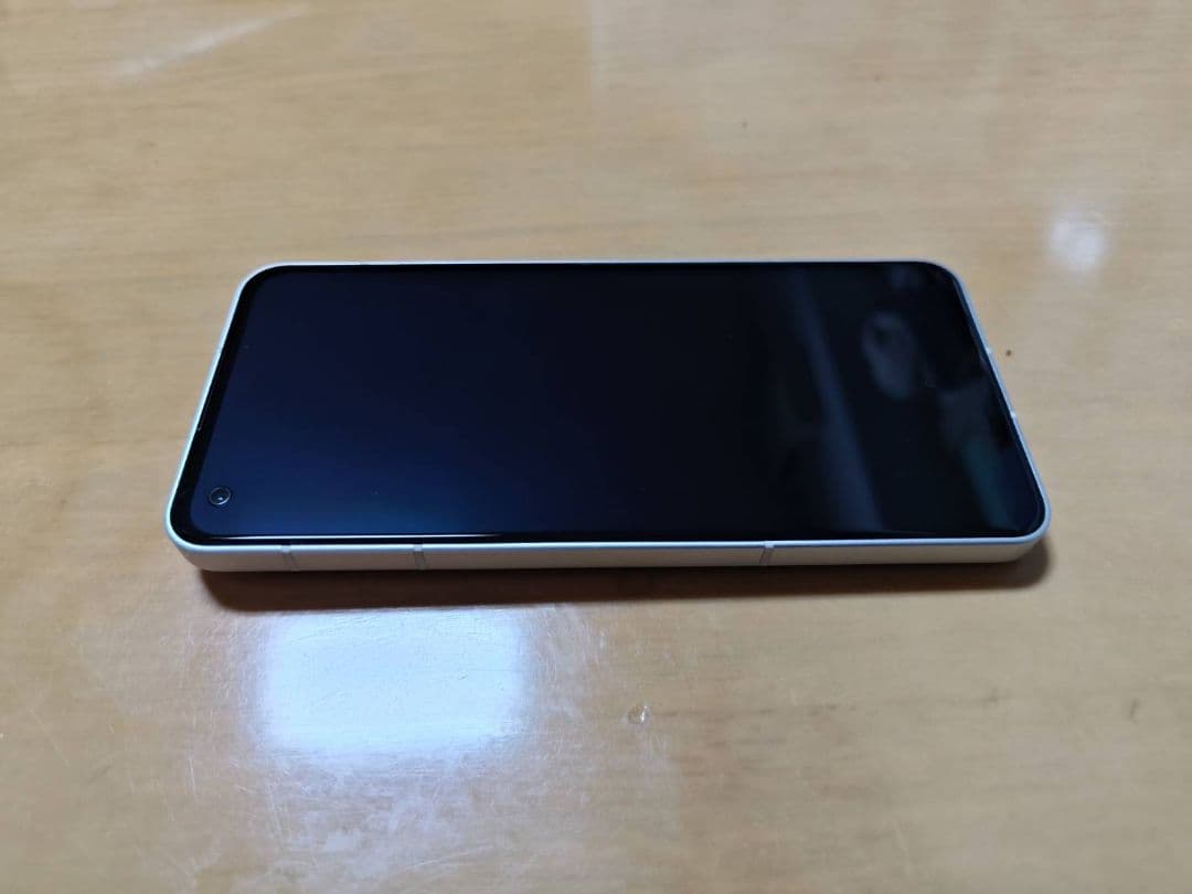 ASUS Zenfone10 256GB ホワイト AI2302 SIMフリー