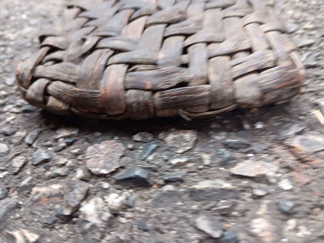 山葡萄 籠 　綱代編み かご 花籠 山ぶどう 花かご 花入 国内　鉈入