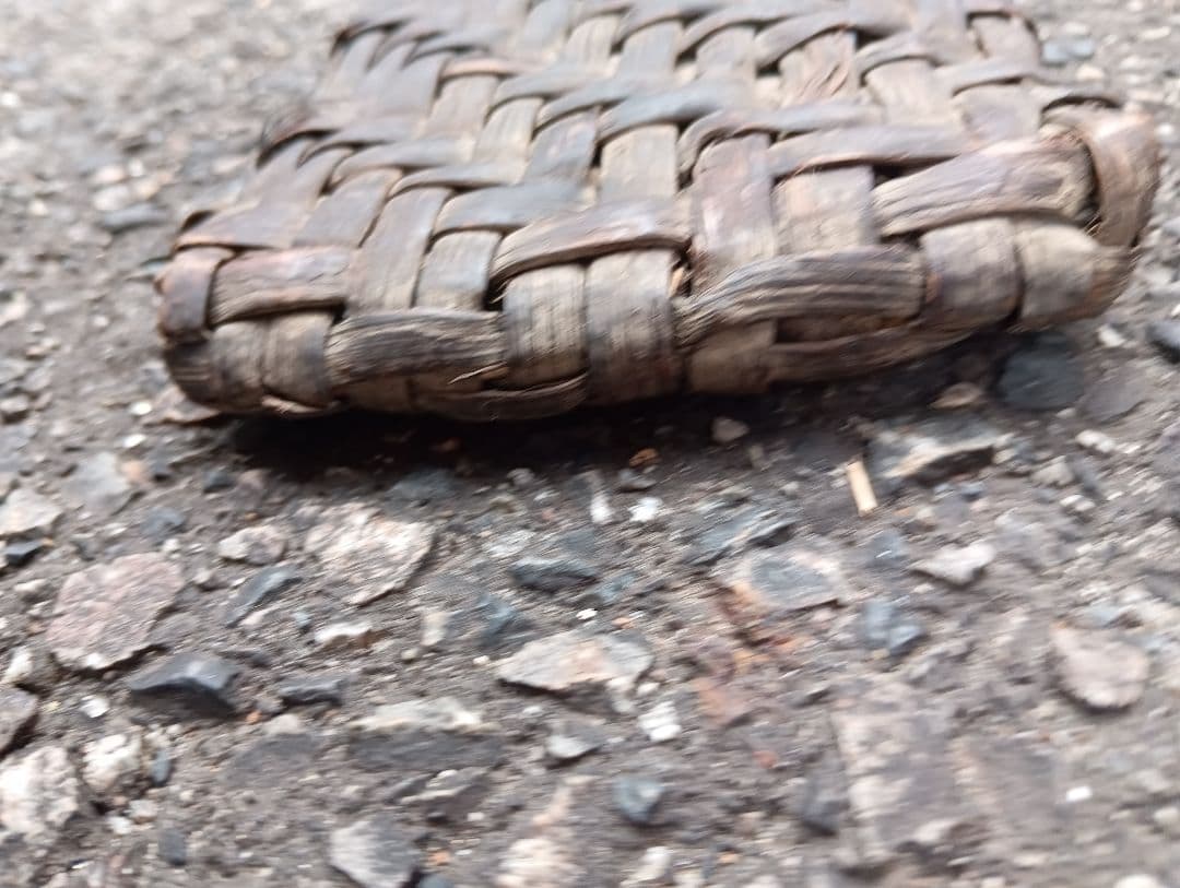 山葡萄 籠 　綱代編み かご 花籠 山ぶどう 花かご 花入 国内　鉈入