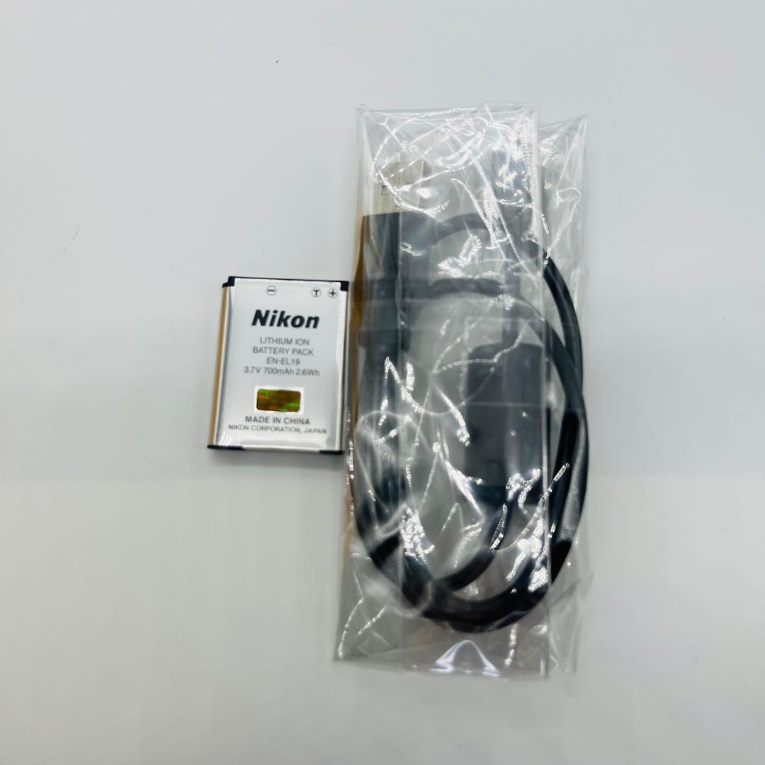 Nikon COOLPIX A100 シルバー