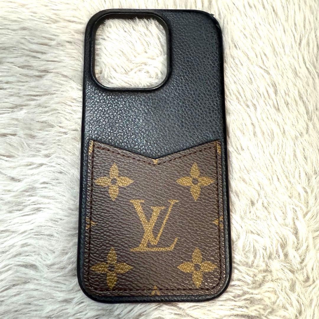LOUIS VUITTON iPhoneケース