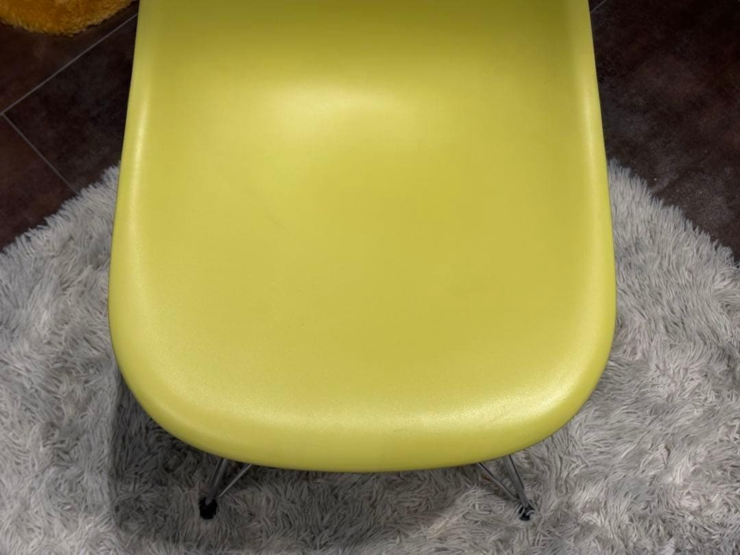 ハーマンミラー　イームズ シェルチェア　エッフェルベース（ワイヤーベース）InY