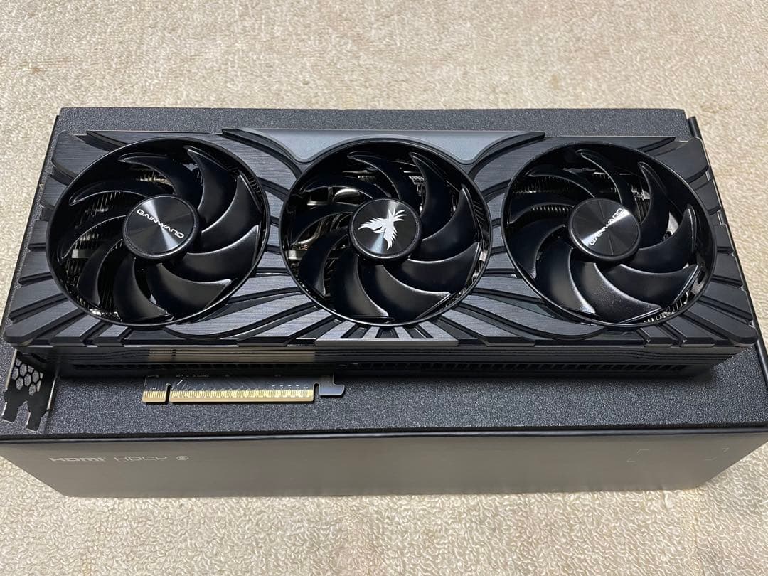 グラフィックボード・グラボ・ビデオカード GAINWARD RTX 5070 Ti PHOENIX 16GB