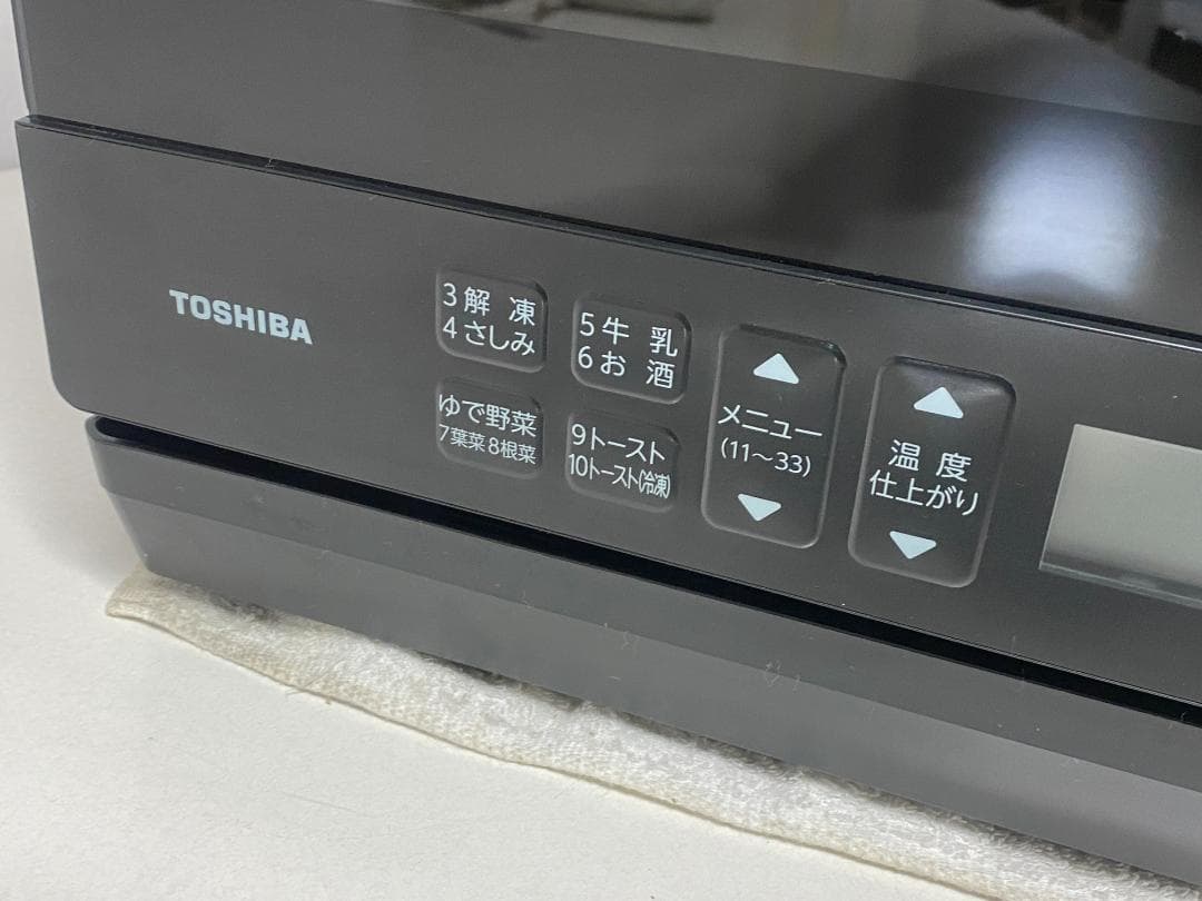 TOSHIBA オーブンレンジ　ER-D70A(W)　2025年製